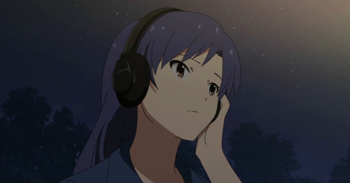 Chihaya Kisaragi from The iDOLM@STER is one of the best anime girls with headphones.