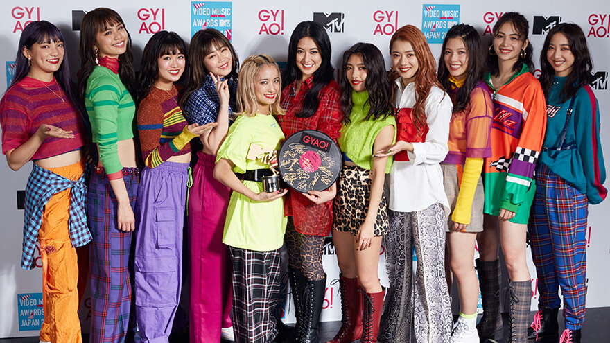 E-girls is more of a complete artistic performer than a usual idol group.