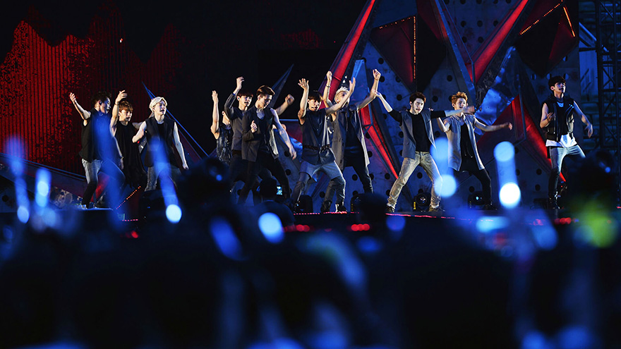 Kpop idols performing on stage